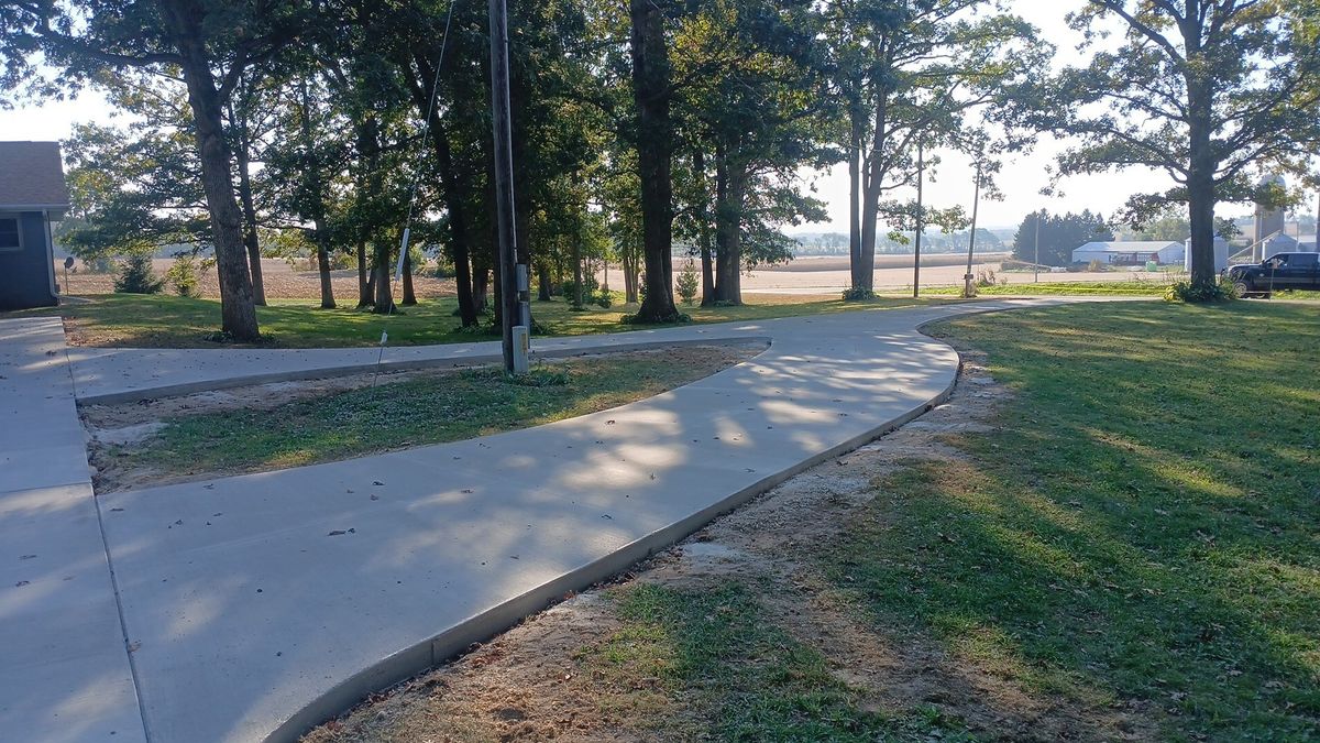 Landscaping for Willing Trucking & Excavating in Evansville, WI