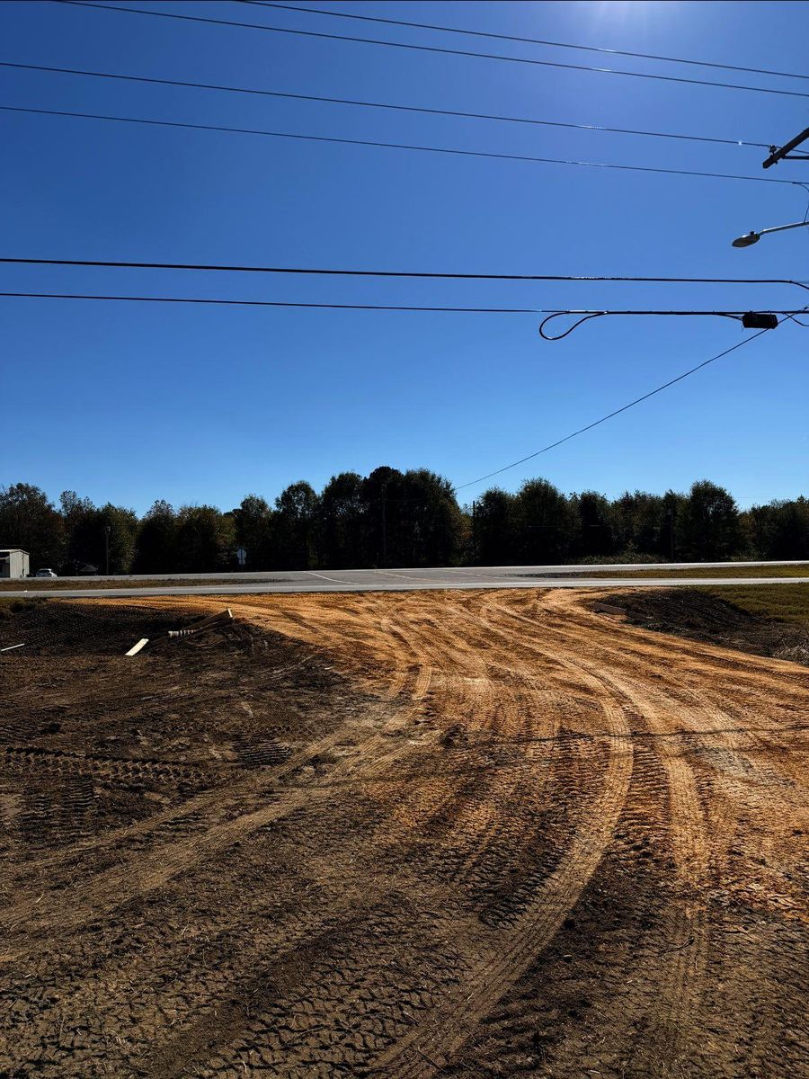 Excavation for Collins Constructors in Fyffe, AL