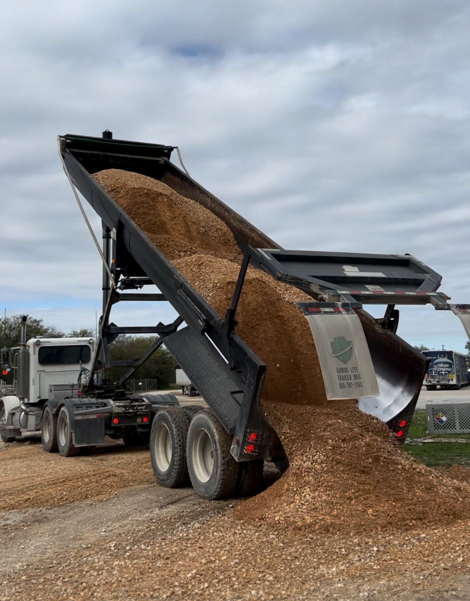 Trucking for King Services in Seguin, TX