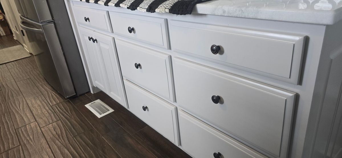 Kitchen and Cabinet Refinishing for Second Chance Painting  in McMinnville, TN