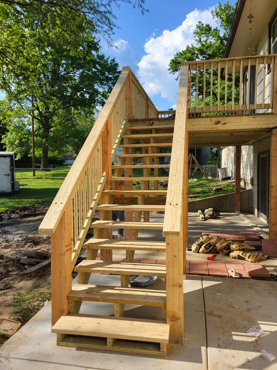 Deck Install & Repair for JOE'Z Carpentry & Remodeling in Saint Marys, KS
