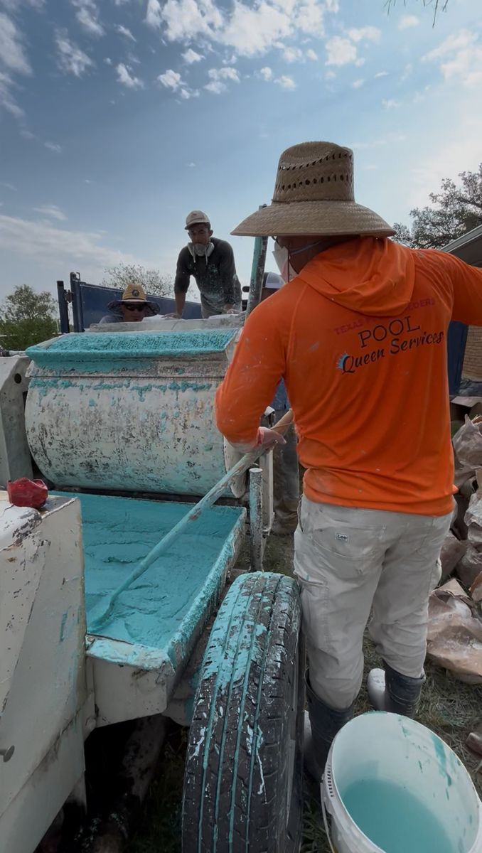 Custom Pool Design for Pool Queen Services in Del Rio, TX