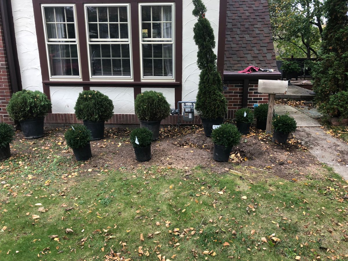 softscapes for Paradise Lawnscapes in West Bend, WI