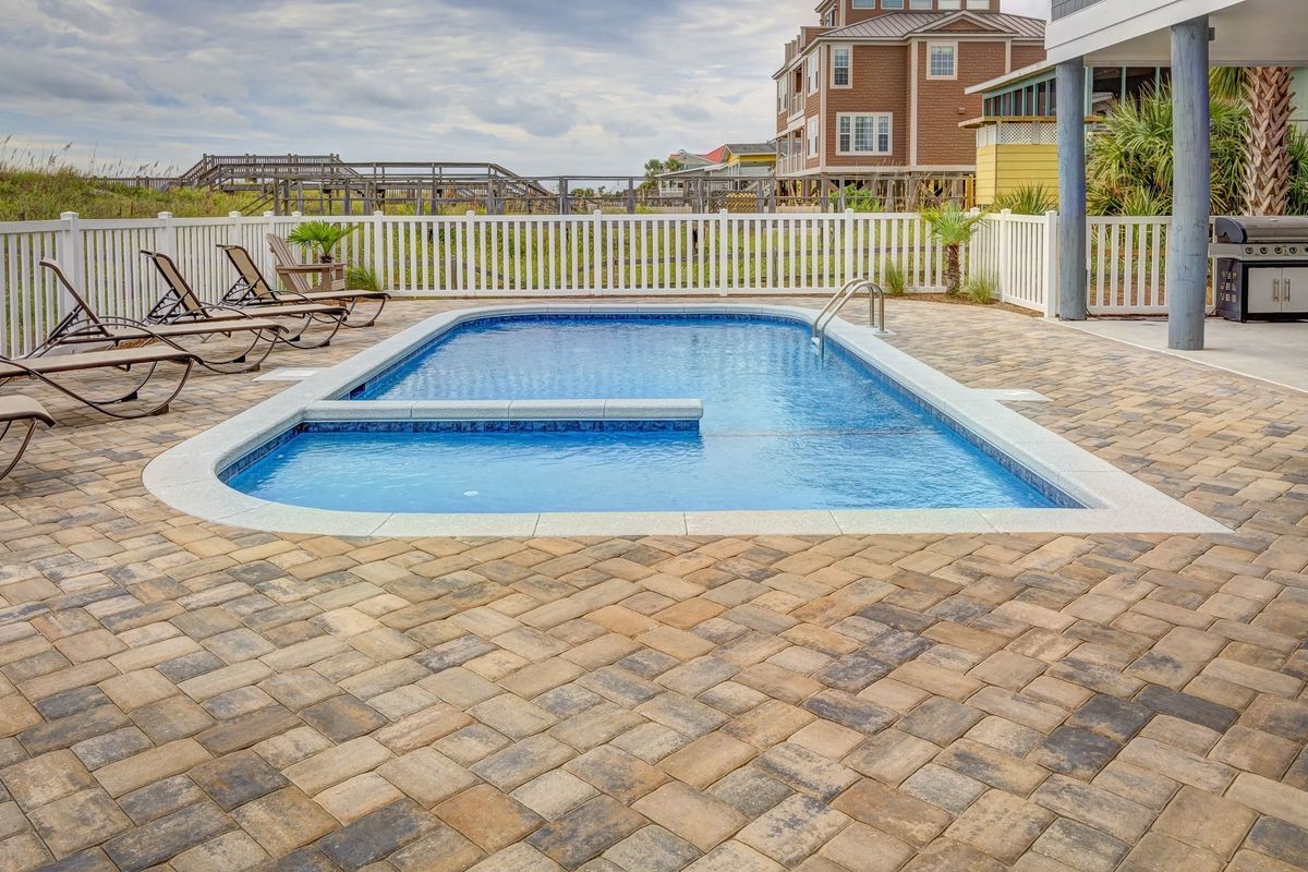 Pool Deck Resurfacing for Montgomery Custom Pools in Montgomery, TX