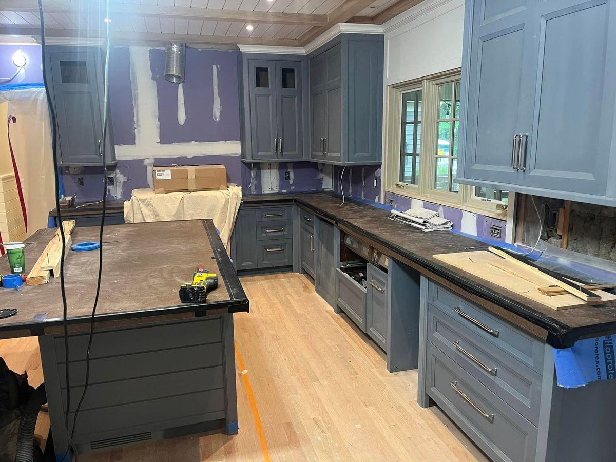 Kitchen and Cabinet Refinishing for Regi's Painting Services LLC in Brookfield, CT