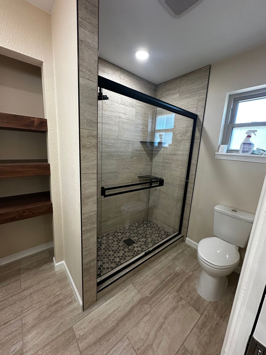 Bathroom Renovation for MRV Construction in El Paso, TX