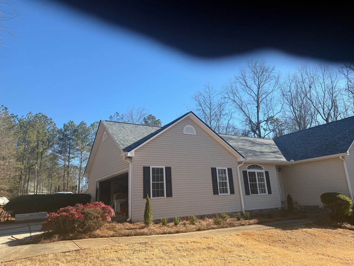 Professional Bush & Tree Trimming Services for GA Lawn Care Pros in Jefferson, GA