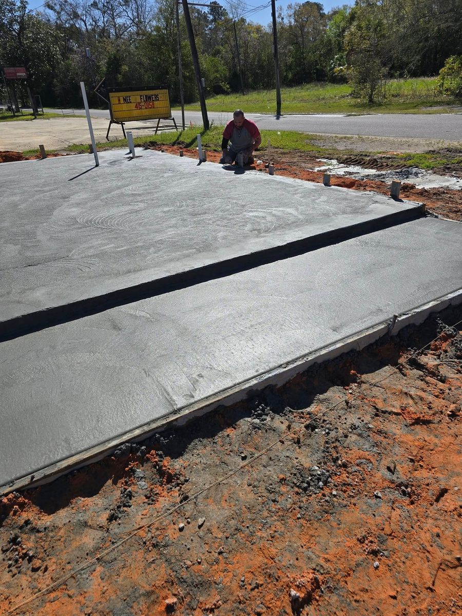 Concrete Slab Construction for Southern Boys Concrete LLC in   Hosford, FL