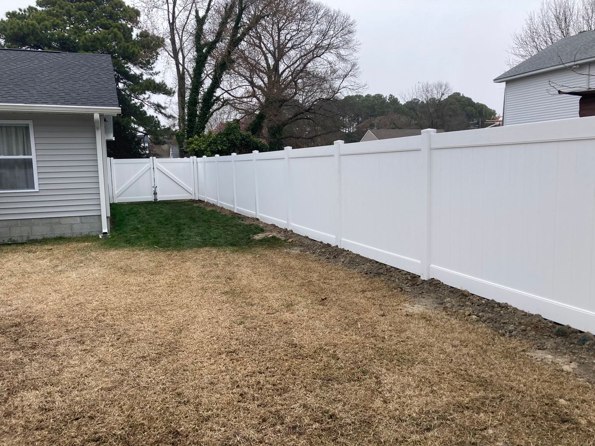 Vinyl Fencing for Sea Level Fence in Virginia Beach, VA