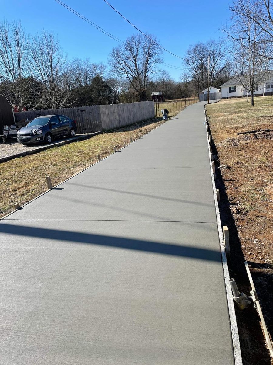 Sidewalk Installation for Tac Concrete in Shelbyville, TN