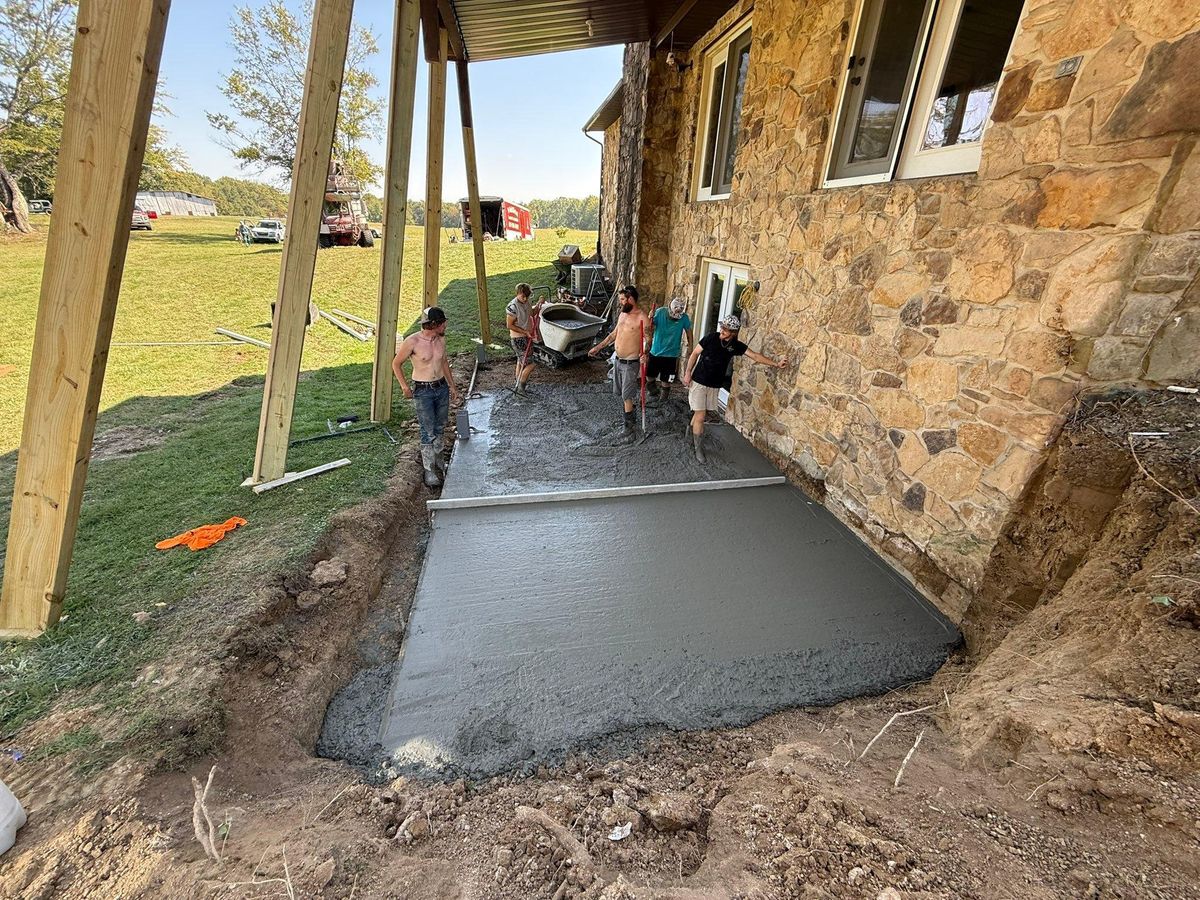 Concrete Repair for Whitfield Concrete Construction in Solsberry, IN