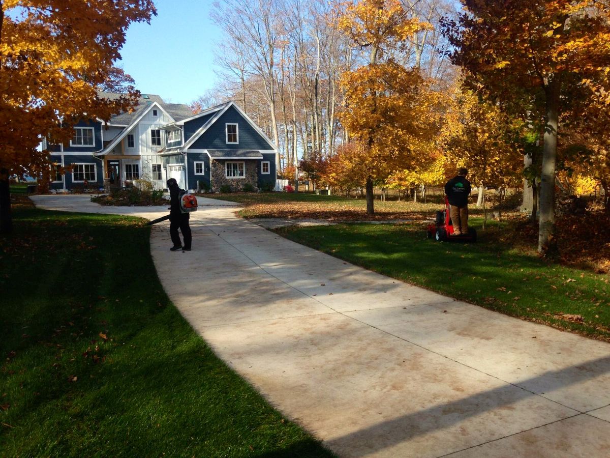 Spring & Fall Clean Up for Greenscape Lawns in Montague, MI