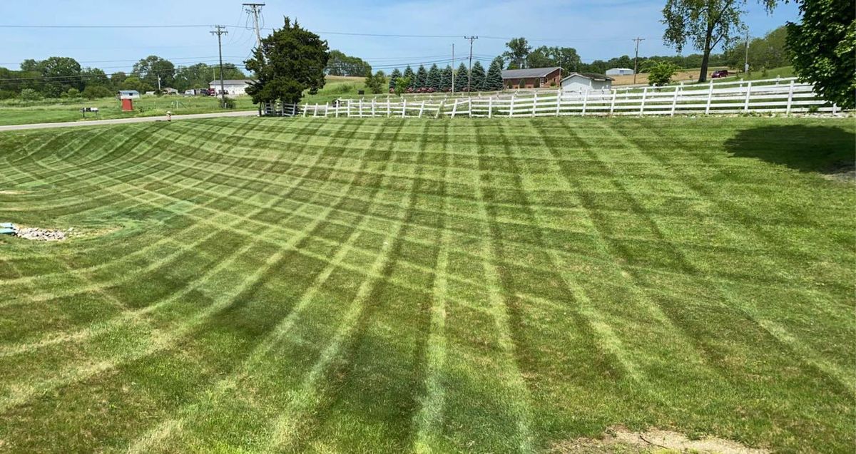 Mowing for Chapmans Lawncare and Landscaping in Connersville, IN