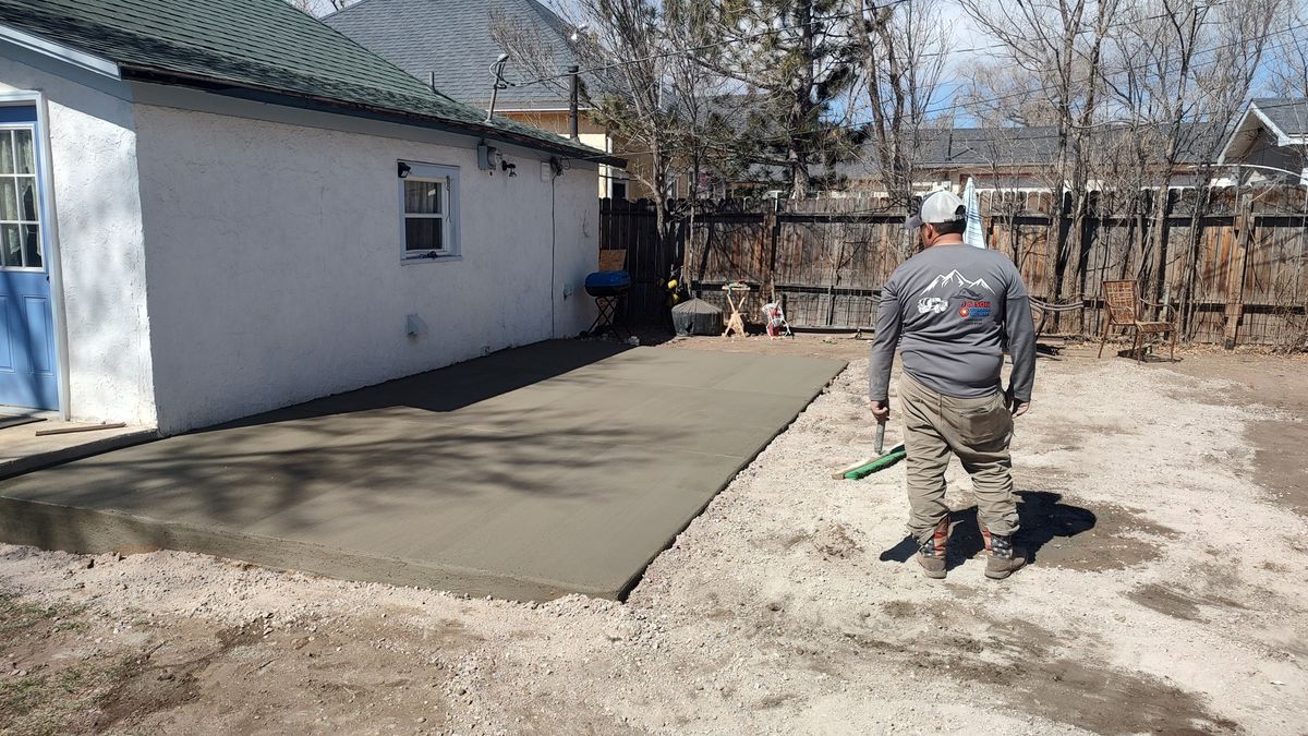 Driveway Construction for J and Son Colorado Concrete LLC in Colorado Springs, CO