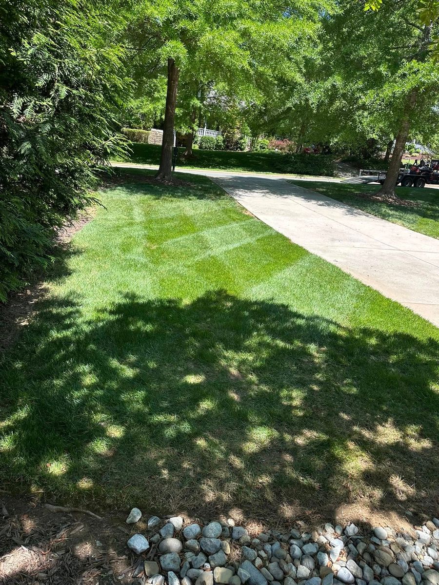 Mowing for San-Lee Lawncare & Fencing in Sanford, NC