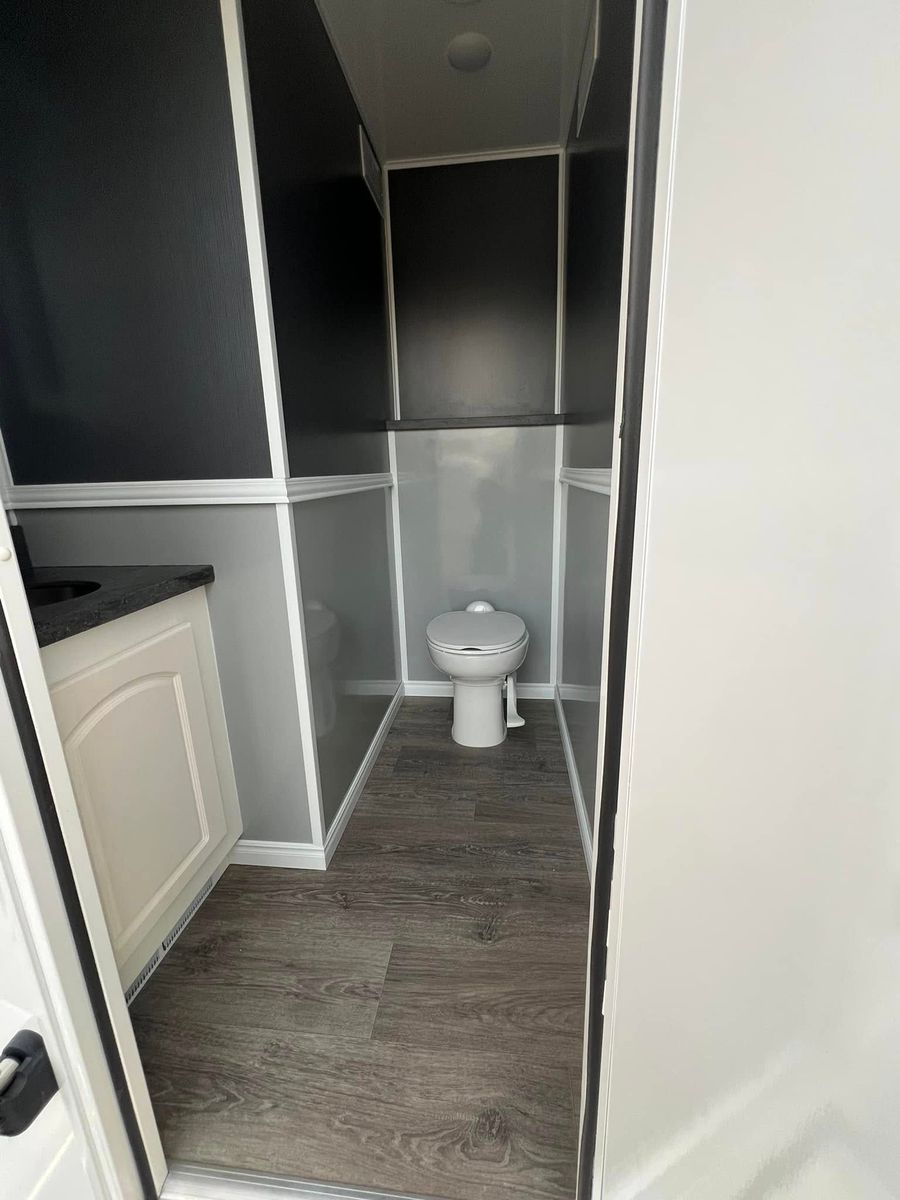 Cleaning & Maintenance for Drano's Site Services in Chester, SC