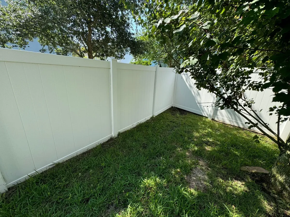 Fence Washing for Patriotic Pressure Washing & Paver Sealing in Green Cove Springs, FL