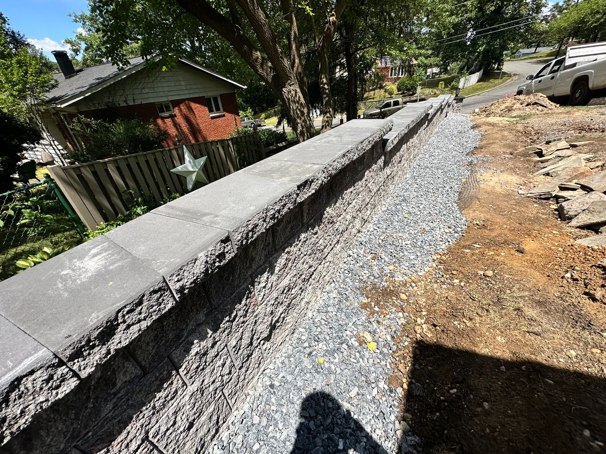 Retaining Wall Construction for Matteo Hardscapes in Towson,  MD