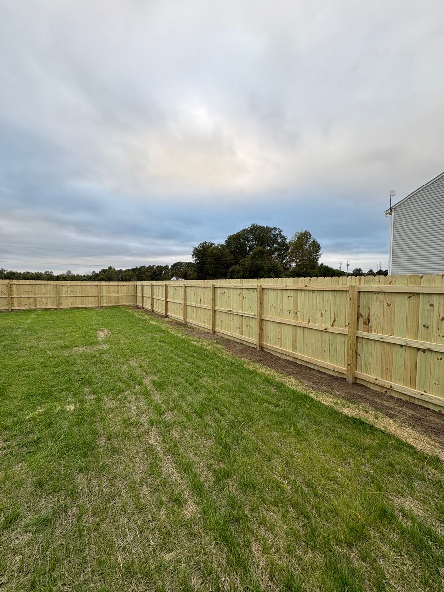 Fence Installation for TG Fencing LLC in Farmville, NC