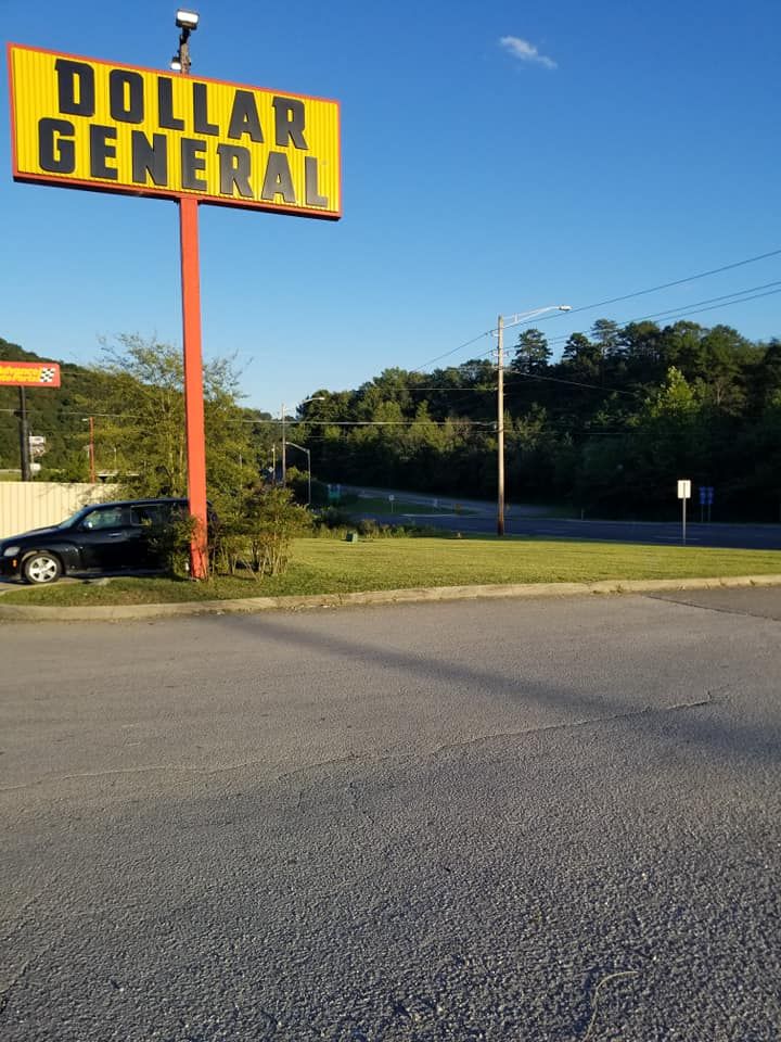 Commercial Lawn Services for Hays Lawn and Property Services in Clinton, TN