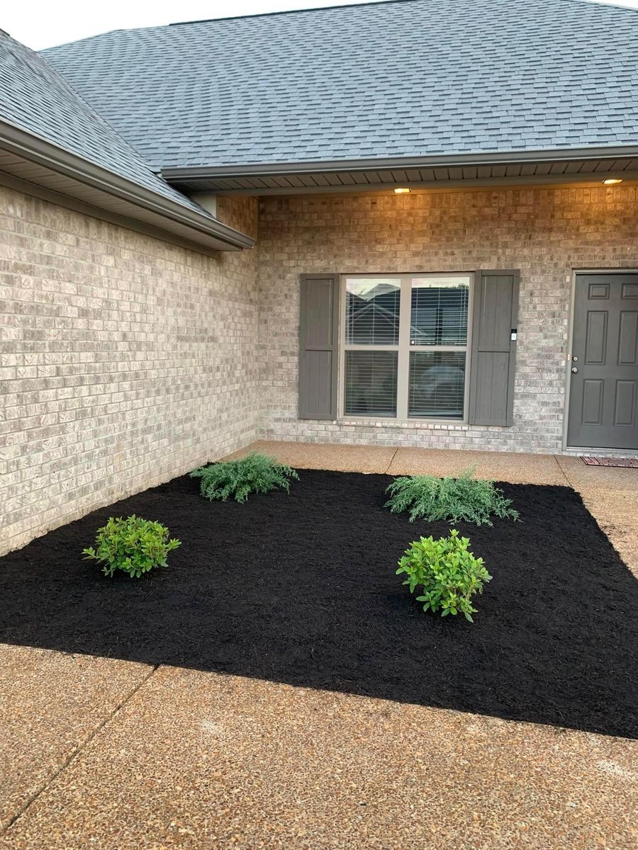 Mulch Installation for Greenscape Solutions in Milan, TN