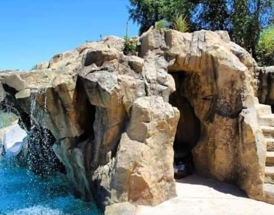 Pool Remodels for Texas Curb N Borders in Houston, TX