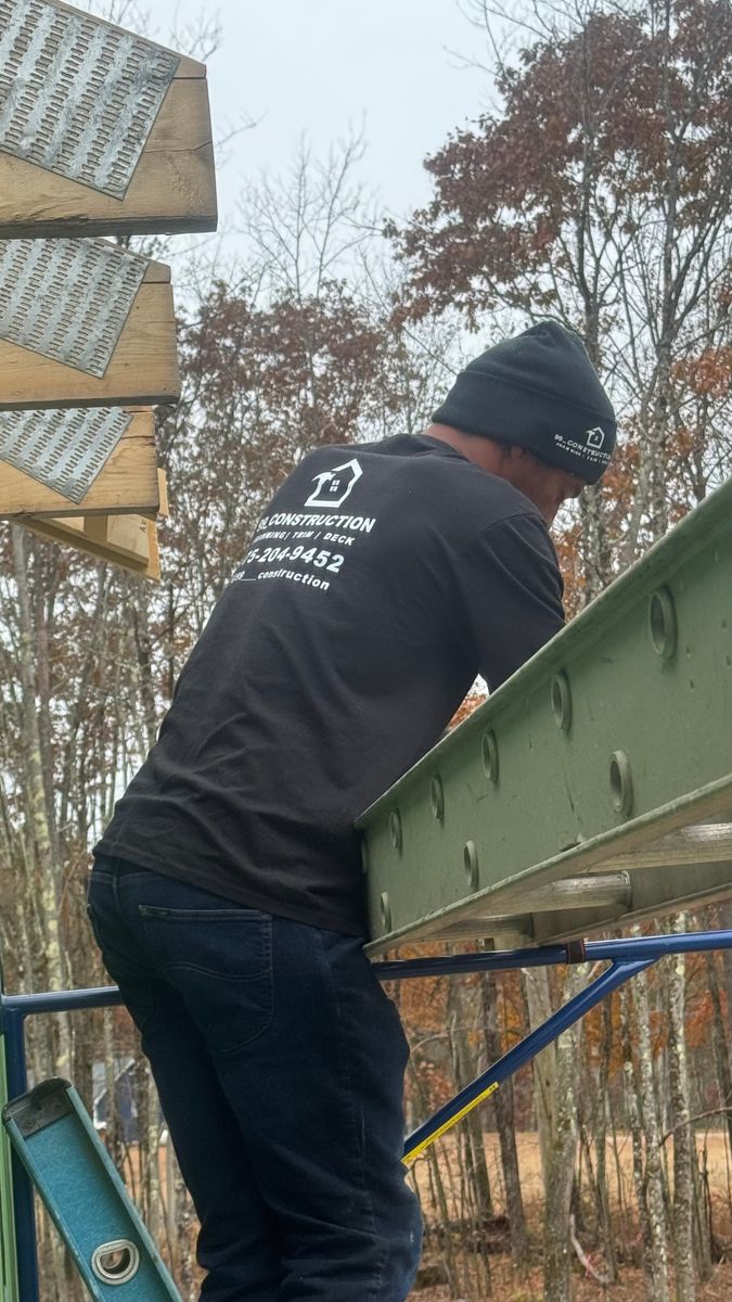 Custom Home Building for 99 Construction in Ashland, NH