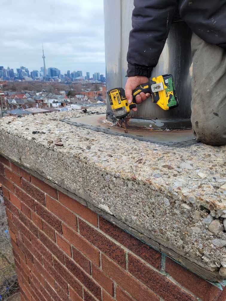 24/7 Emergency Roof Repairs for Triumph Inc - Repair & Maintenance in Scarborough, ON