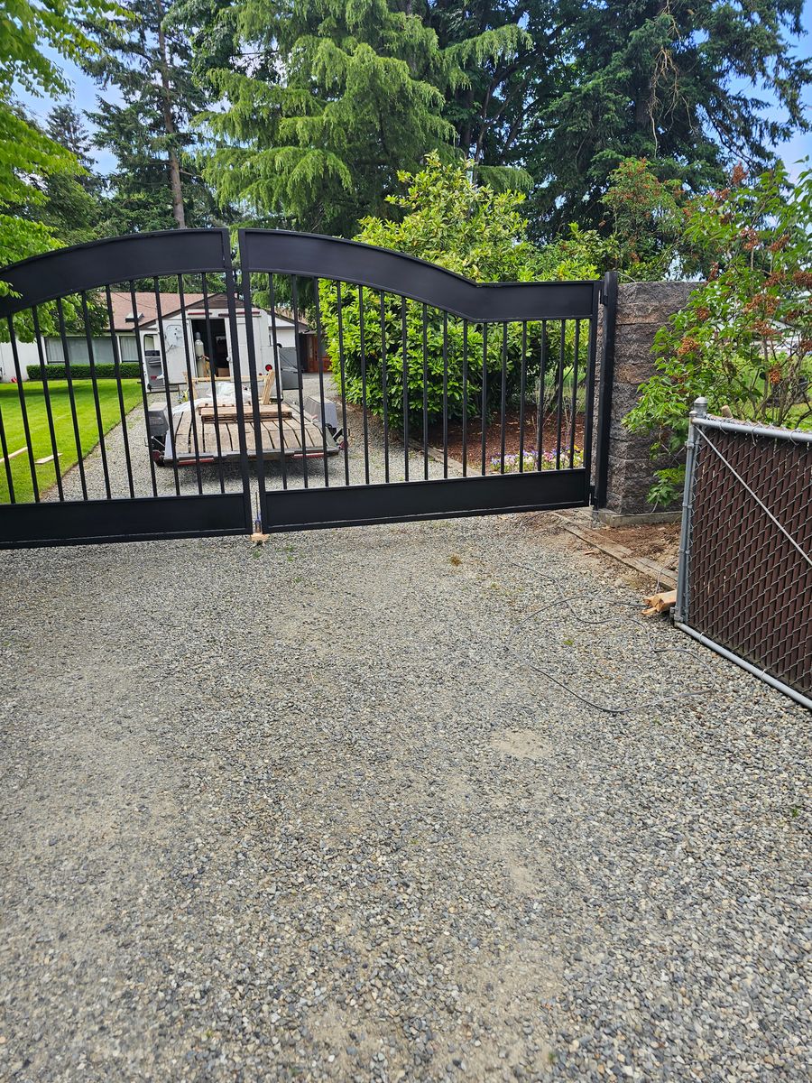 Gate Installation and Repair for Custom Gates Welding, LLC. in Auburn, WA