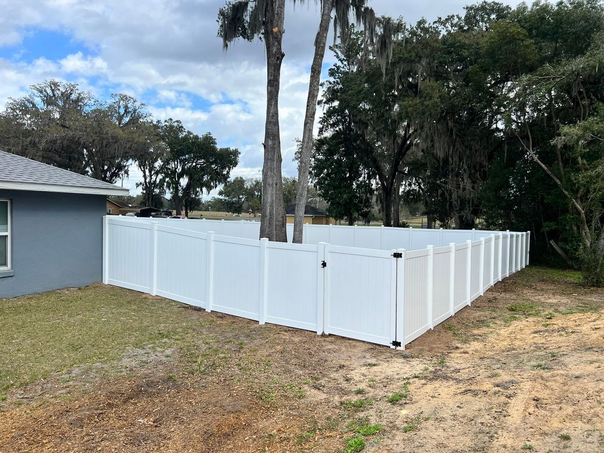 Aluminum Fencing for Browne’s Yard Creations in Fruitland Park, FL