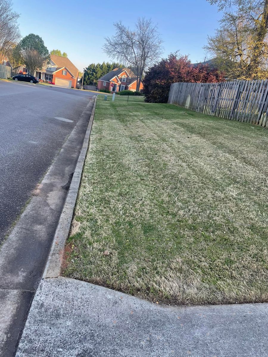 Fall Clean Up for Sparks Landscaping in Augusta, GA