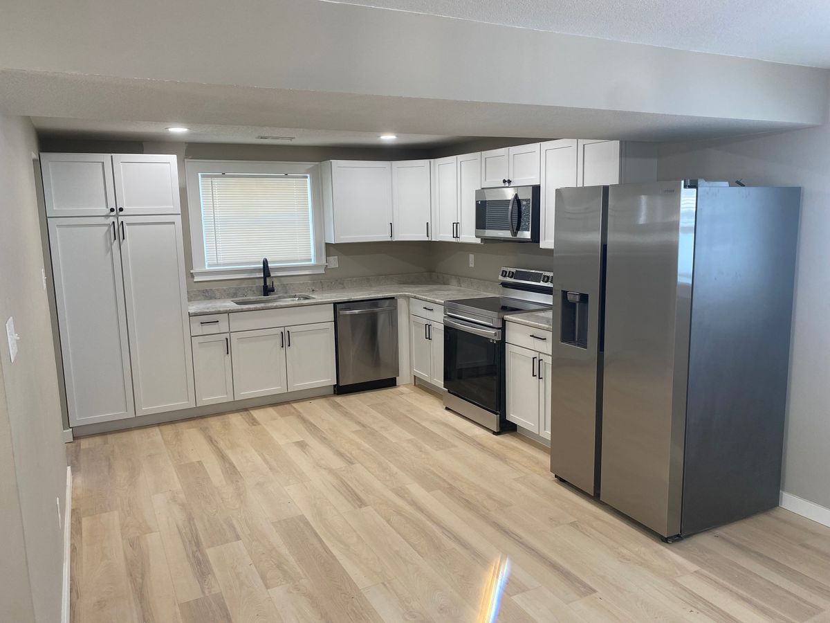 Flooring for T&C Construction in Topeka, KS