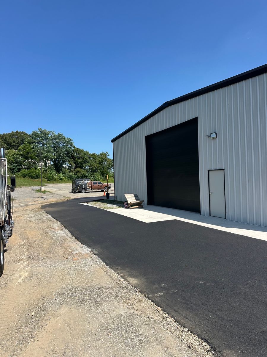 Asphalt Driveways for James R Carter Paving in Roanoke, VA