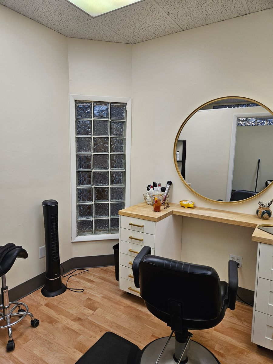 Commercial Property Services for Loving 217 Homes in Chatham, IL