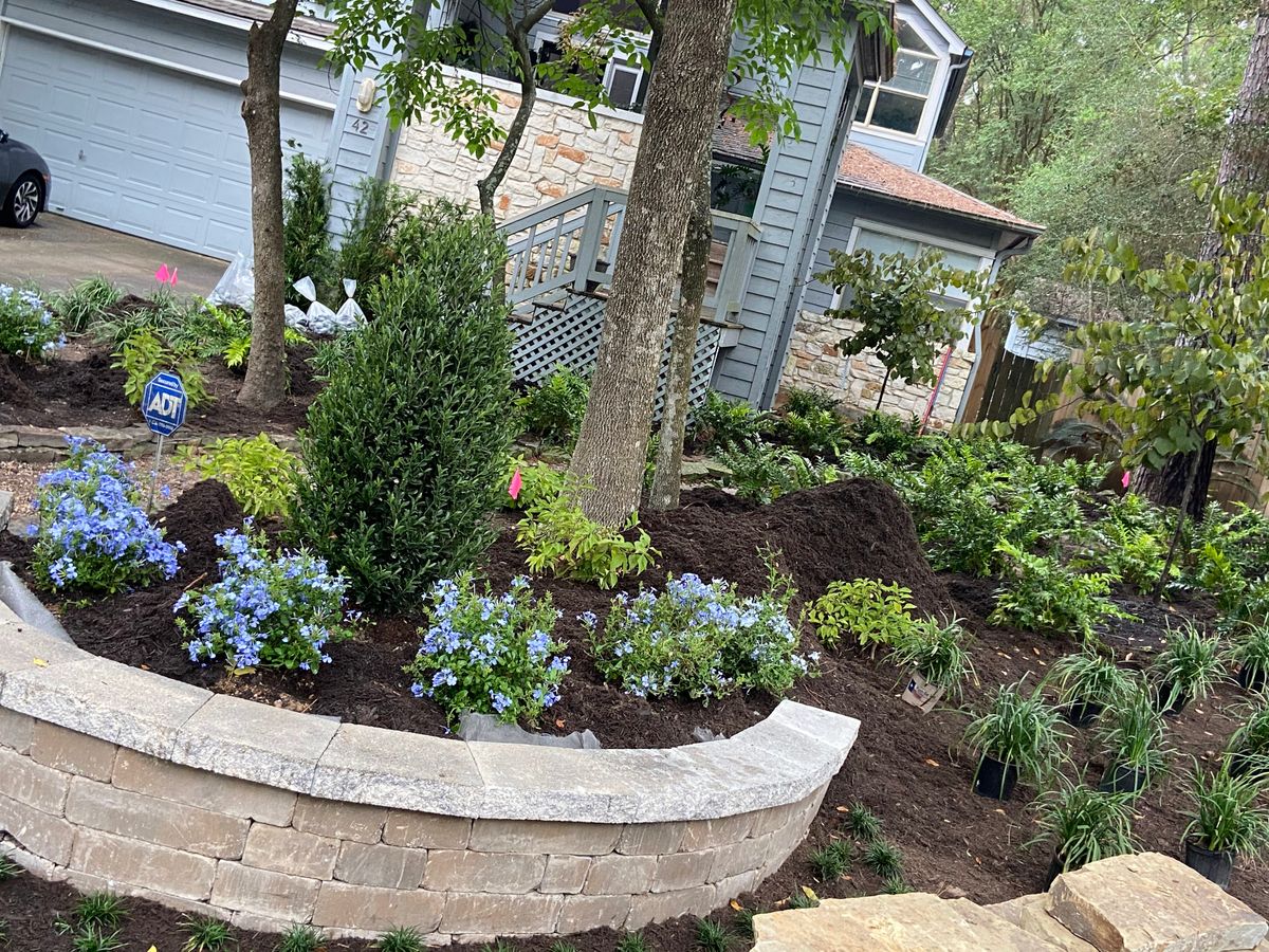 Hardscaping for Atlas Land Design in Creekside Park, TX