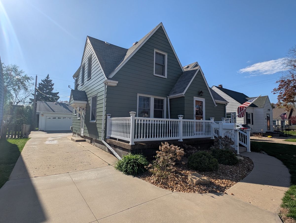 Exterior Painting for Mike Paints in Peoria, IL