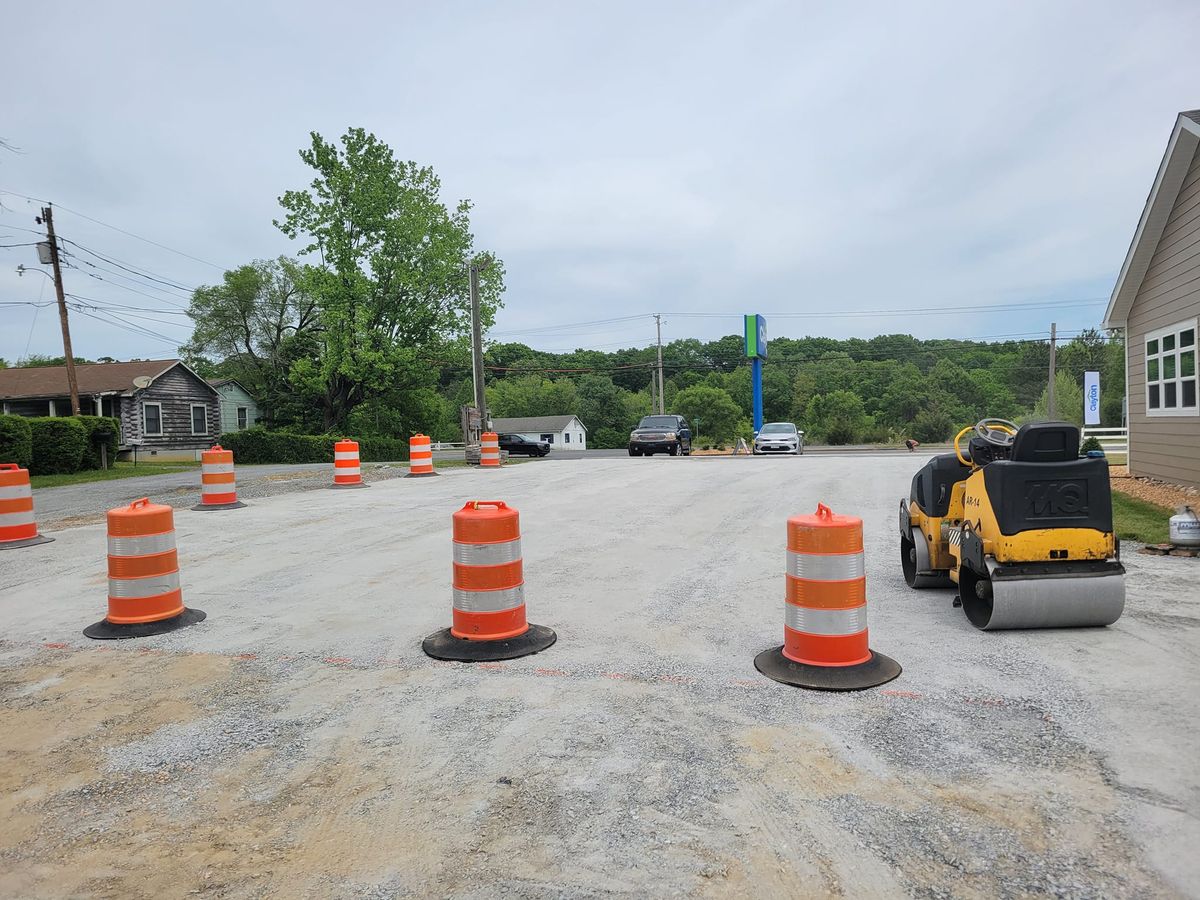 Commercial Asphalt Services for CJ's Paving and Sealcoating in Lynchburg, VA