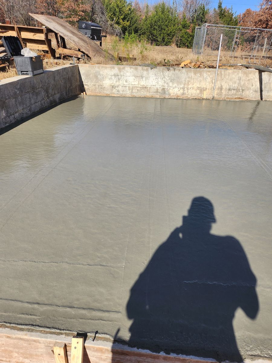 Concrete for Gb Concrete & Roofing in Spencer, OK