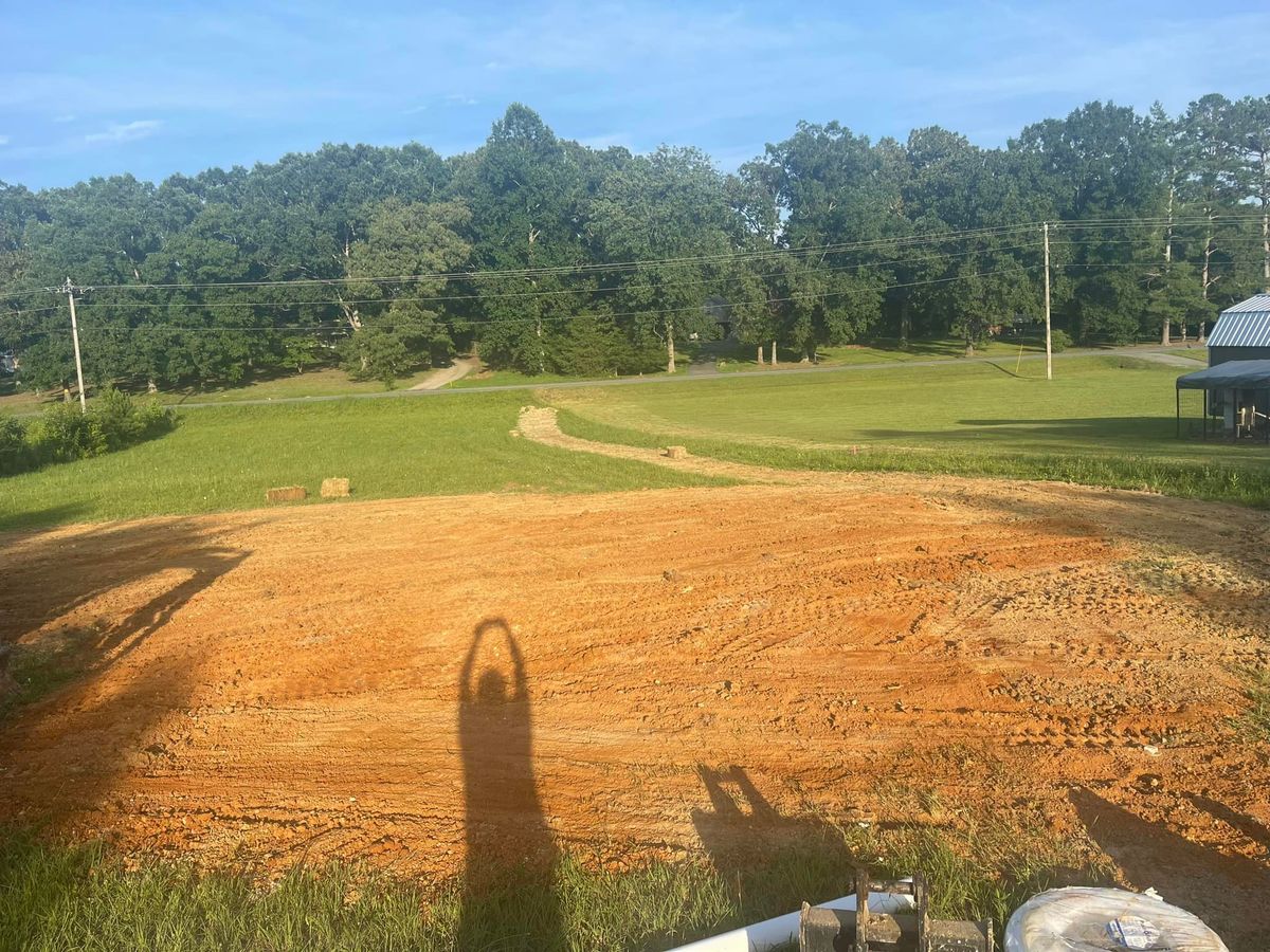 Land Grading for Walker Septic & Drain LLC in Chickamauga, GA