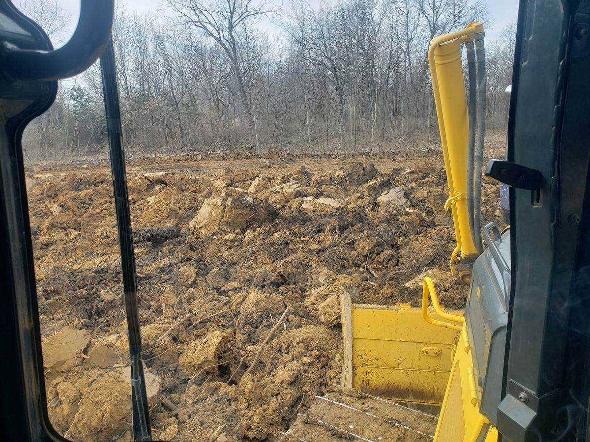 Land Clearing & Demolition for BDS Trucking & Excavating in Litchfield, IL