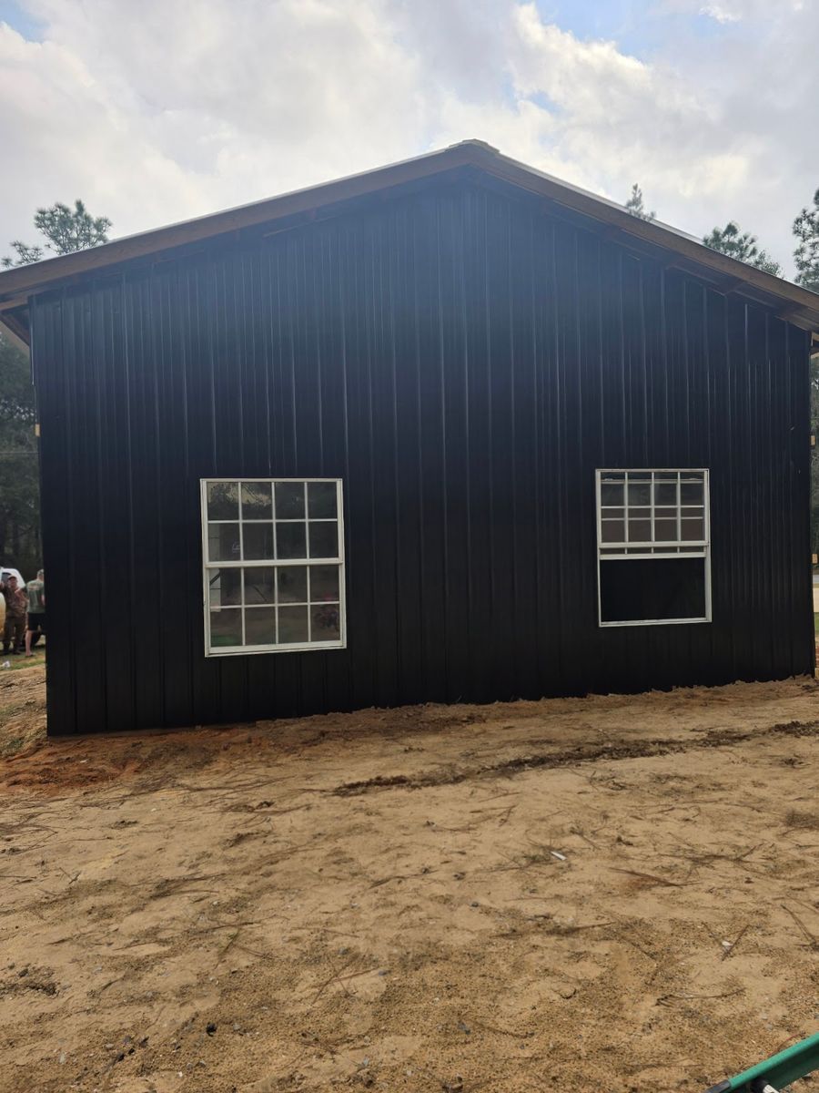 Exterior Painting for T & R Grantham Enterprises in Crestview, FL