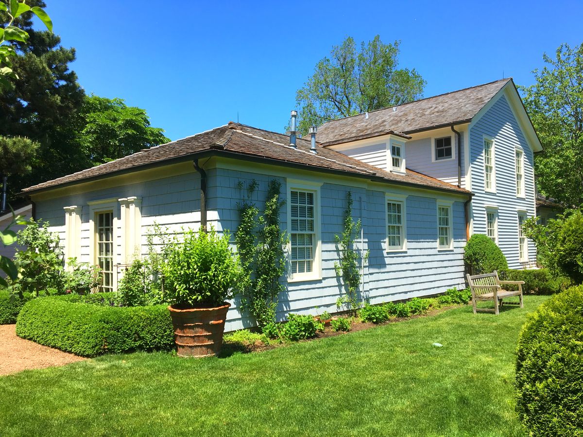 Exterior Painting for Eagle Five Stars Painting in Brazos Valley, TX