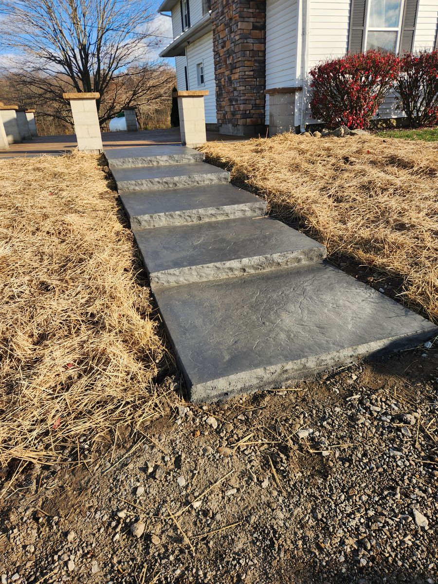 Sidewalk Installation for New Edge Concrete in Mount Vernon, OH
