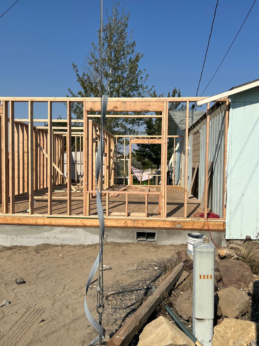 Carpentry for Elk Creek Construction  in Stanfield, OR