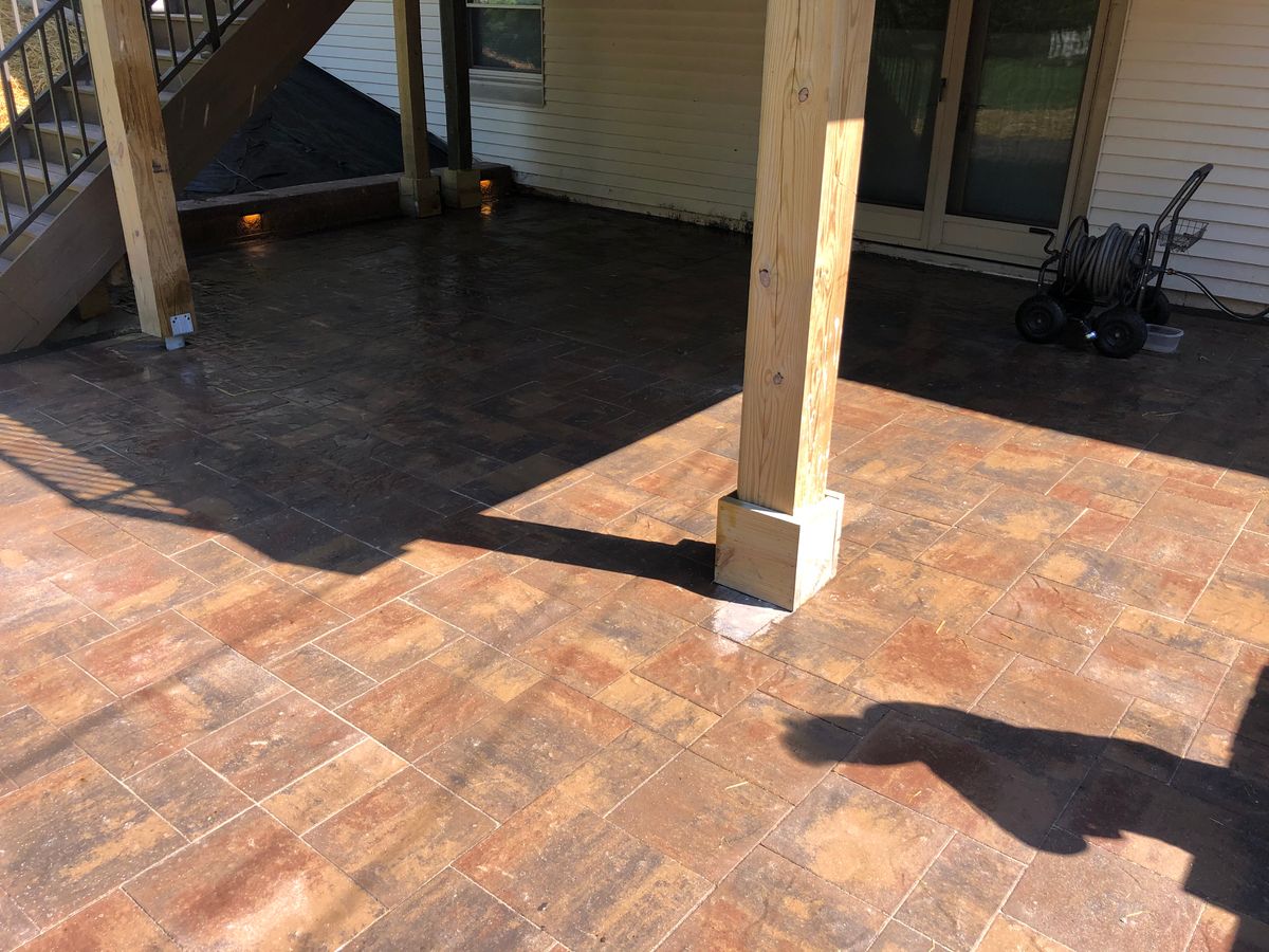 Hardscapes for Paradise Lawnscapes in West Bend, WI