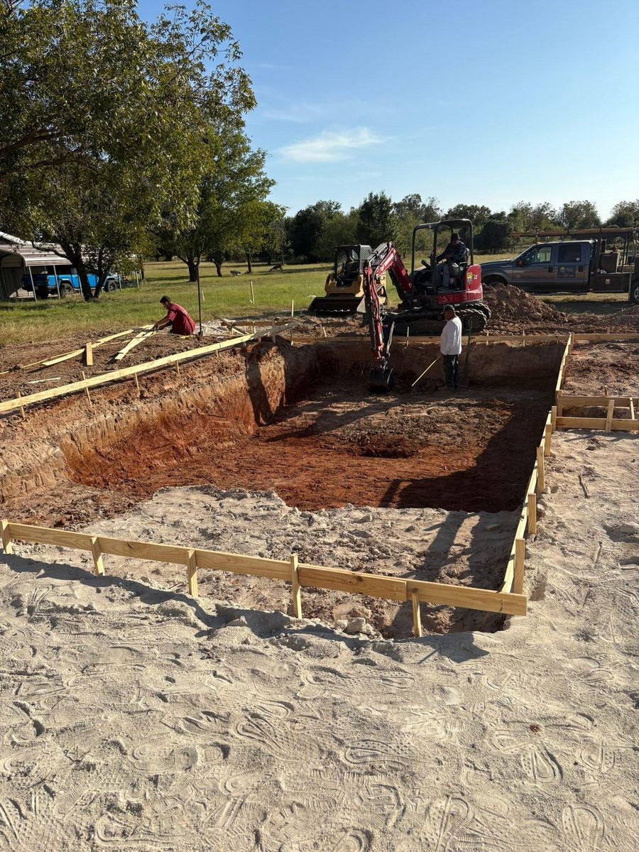 Custom Pool and Spa Construction for JP Pools in Gatesville, TX