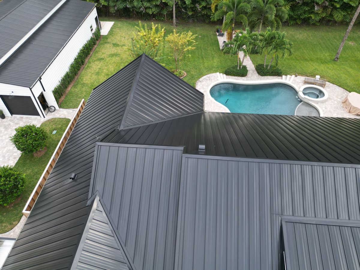 Metal Roof for Ridgecap Roofing in Port St. Lucie, FL