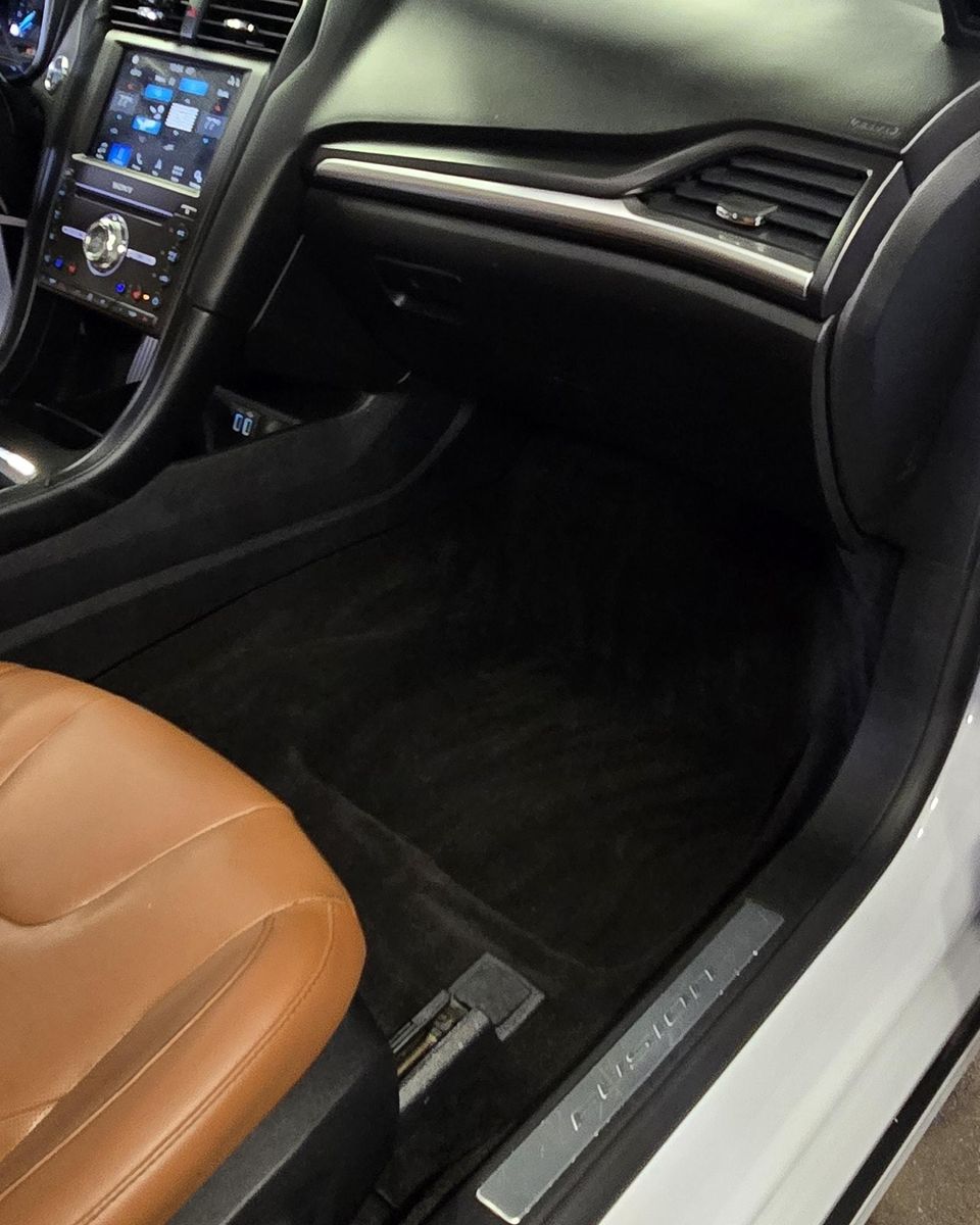 Full Detail Service for Luxury Auto Detail in Peoria, IL