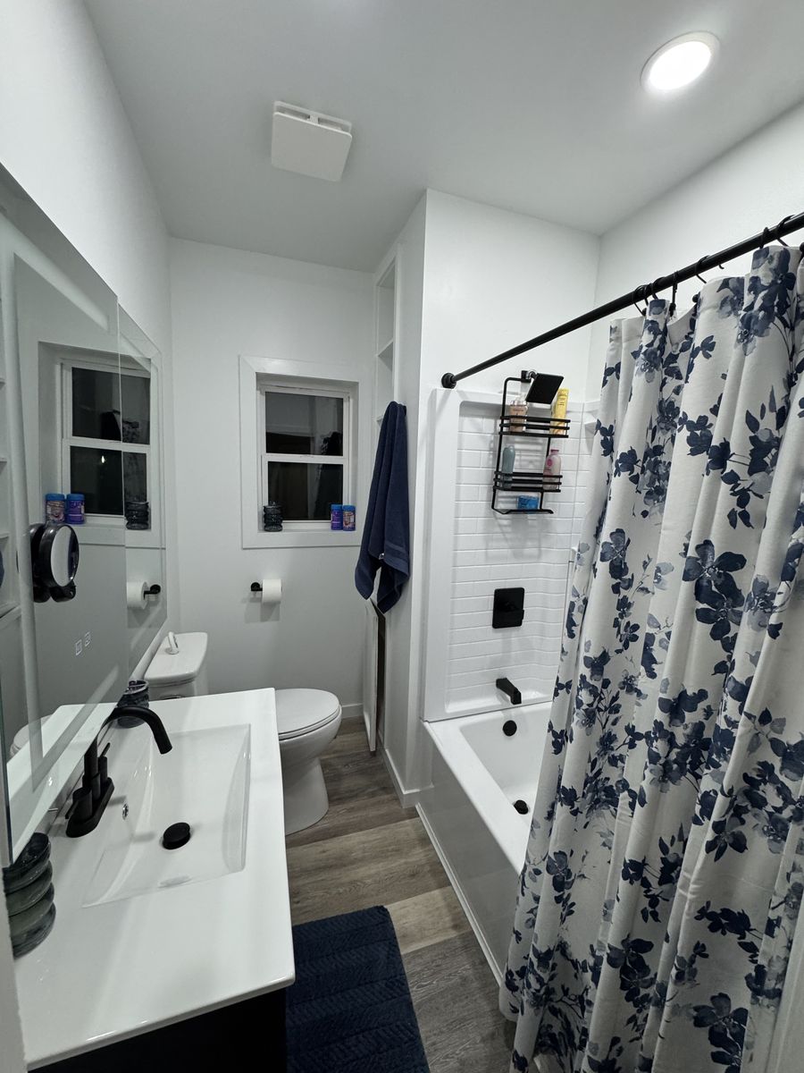 Interior Renovations for Dead Tree General Contracting in Carbondale, Illinois