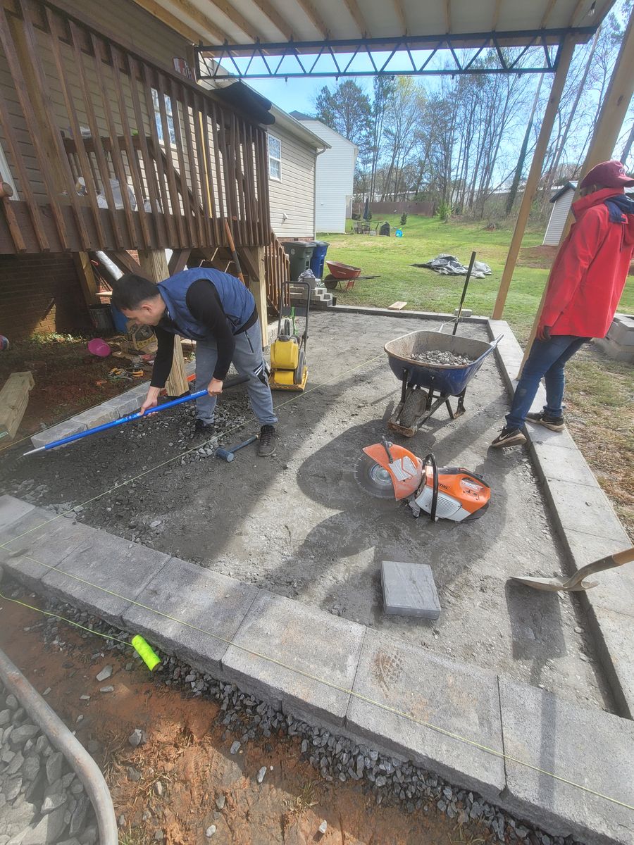 Patio Design & Construction for Platinum Outdoor Services LLC in Conover, NC